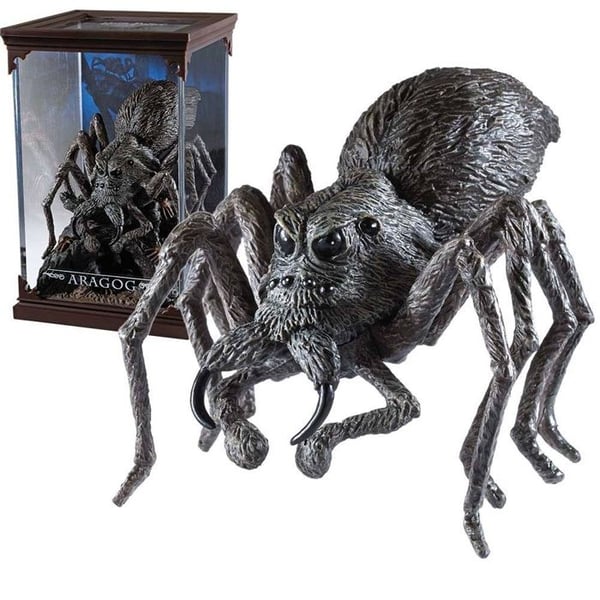 Noble Collection - Harry Potter - Magical Creatures Aragog Statuette 13 cm