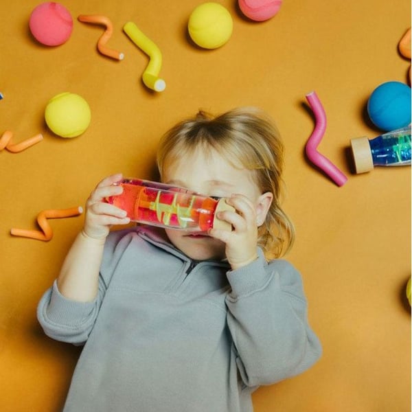 Petit Boum - Sensorisk flaska Move Spirale rosa - COOL KIDS PROJECT