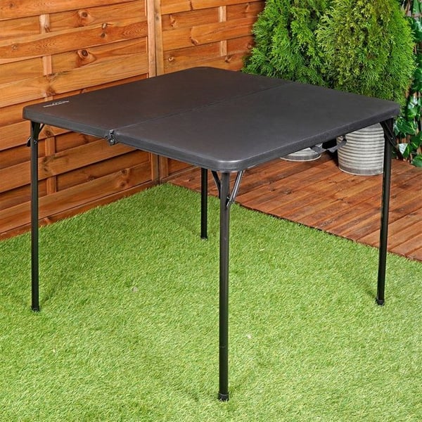 Fällbart bord och 4 stolar