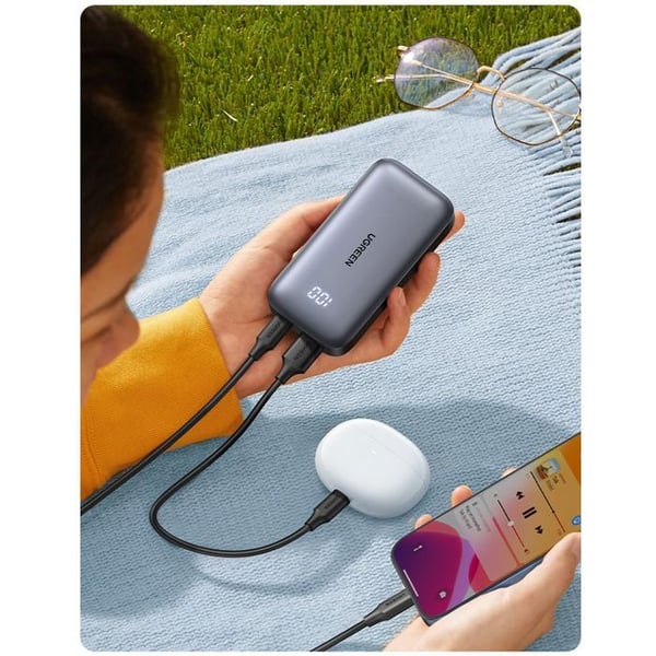 Slim externbatteri - UGREEN - 10 000 mAh - Grå