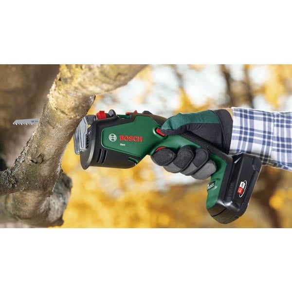 Langaton puutarhasaha BOSCH Keo - Terä 150 mm - Leikkaus 80 mm - A-Grip - Akun kapasiteetti 2 Ah ja laturi