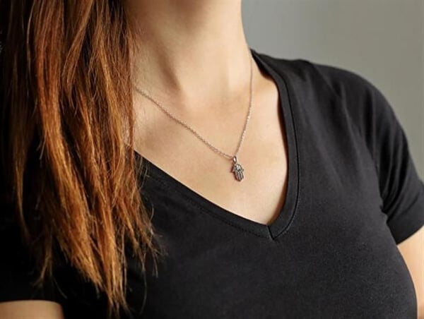 Silverhalsband - AGATO - Hamsa - Fátimas hand - Zirkon - Justerbar längd 42 cm