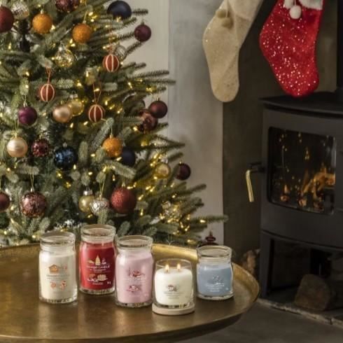 Julsläckta i New York medelmodell - Yankee Candle