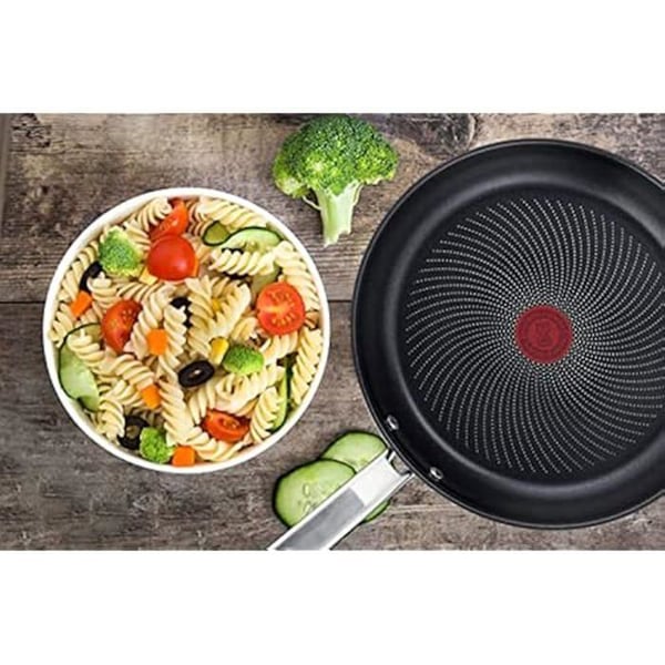 Stekpanna - TEFAL - Intuition B8170644 - 28 cm - Rostfritt stål - Titanium non-stick beläggning