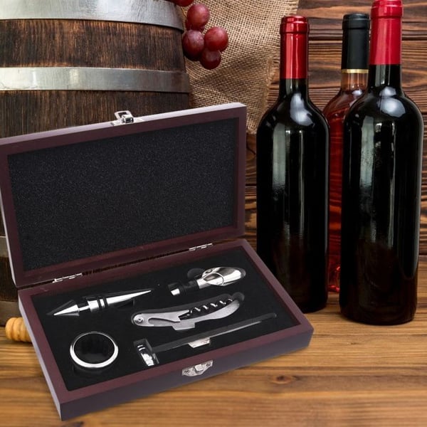 Vinaccessoarer - Orion - Set med 5 delar - Korkskruv termometer stopper elegant hällpip present