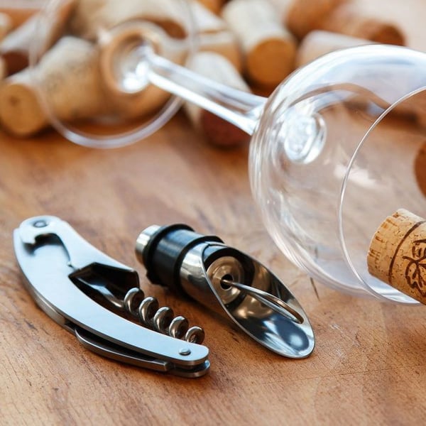 Vinaccessoarer - Orion - Set med 5 delar - Korkskruv termometer stopper elegant hällpip present