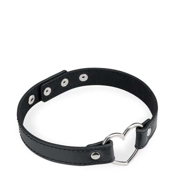 Halsband i konstläder med metallhjärta - Svart