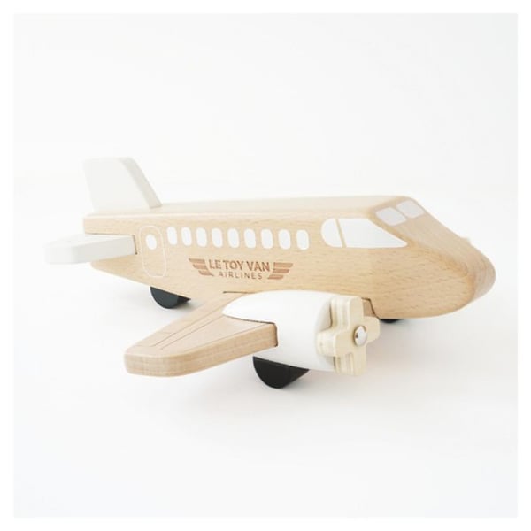 Flygplan i naturligt trä 20cm
