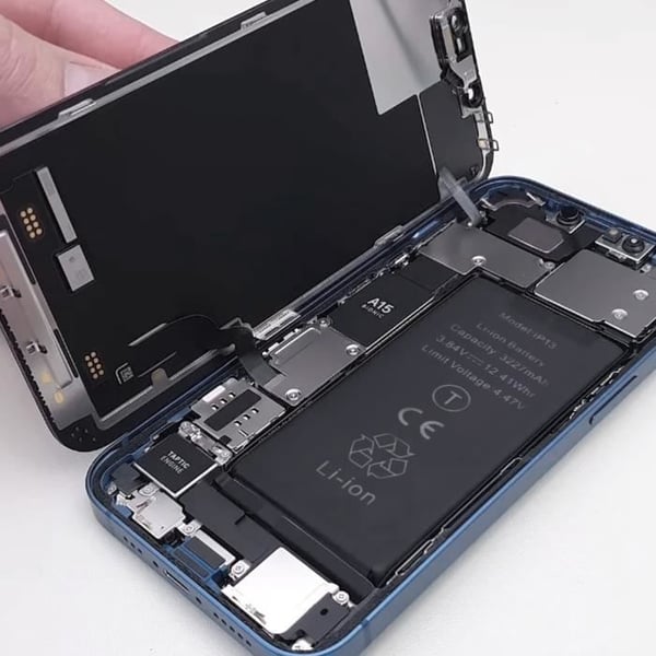 iPhone 13 internt batteri - Kompatibel A2628 - 3227mAh - Svart - CE & RoHS kvalitet