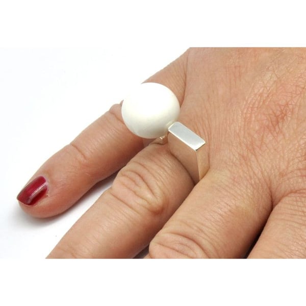 Ceraselle - Asymmetrisk keramikring Vit