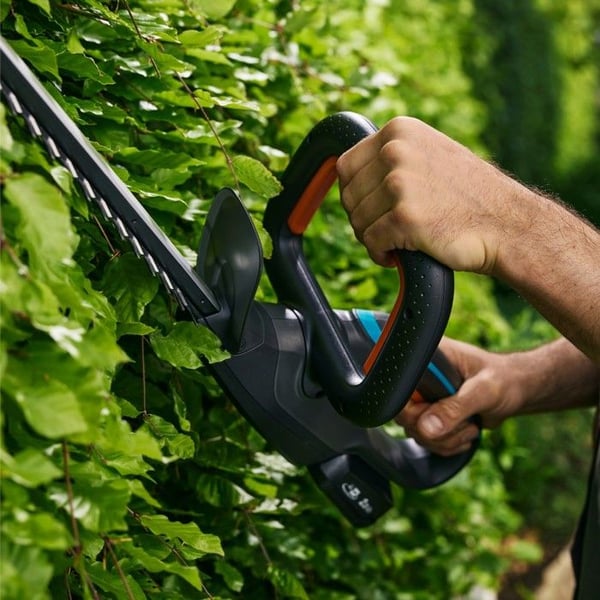 GARDENA Akku-Hækkeklipper EasyCut 45/18V P4A Klar-til-brug Sæt trådløs Hækkeklipper trådløs 18 V Li-Ion 450 mm
