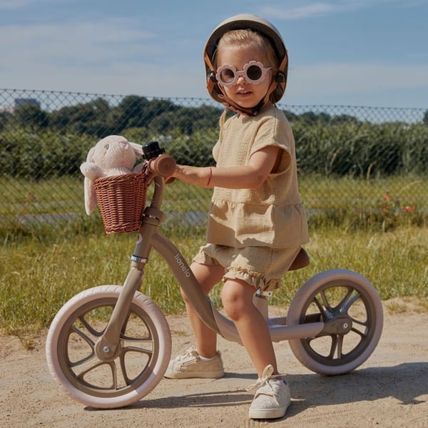Draisienne - LIONELO Alex Plus - Bekväm sadel - Lätt och hållbar ram - Korg och ringklocka ingår - Upp till 30 kg - Beige