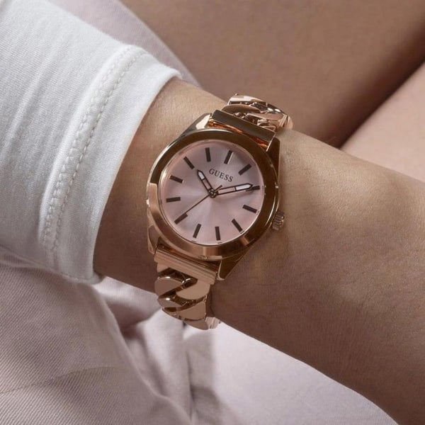 Guess klocka - Damer - GW0653L2