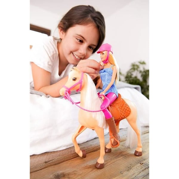 Barbie - Barbie og hendes hest - Fashion Doll Box - 3 år og derover FXH13