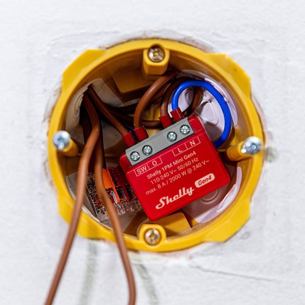 Shelly 1PM Mini Gen4 smart switch, röd