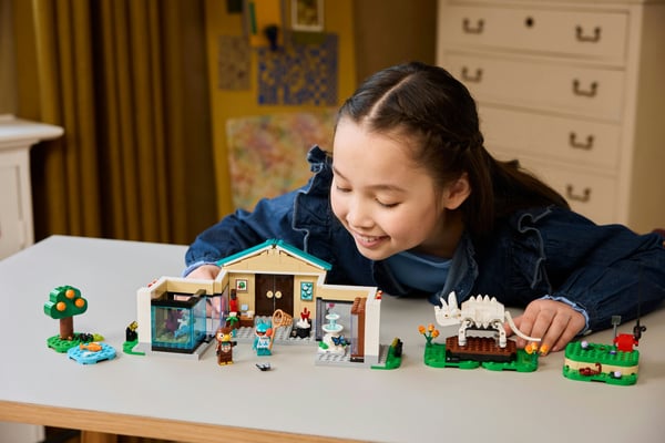 LEGO Animal Crossing 77056 - Blathers och museisamlingen