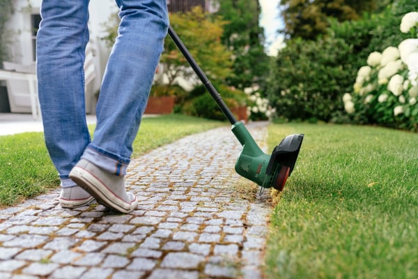 Bosch EasyGrassCut -trimmer