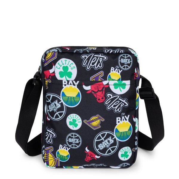 Eastpak Arcade Mini Bag NBA axelremsväska, svart