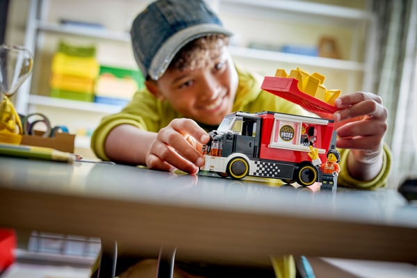 LEGO City Great Vehicles 60488 Pommes frites-bil