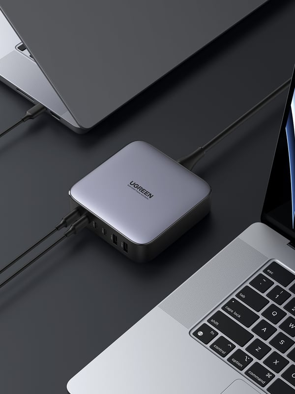 Ugreen Nexode 200W GaN nätadapter