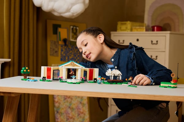 LEGO Animal Crossing 77056 - Blathers och museisamlingen