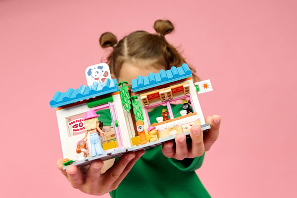 LEGO Friends 42677 Hundgodisbageriet