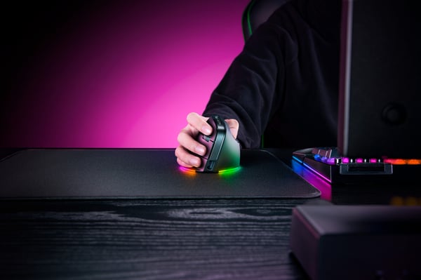 Razer Pro Click V2 trådlös vertikal mus