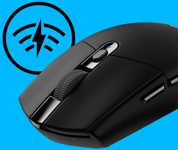 Logitech G305 -trådlös LIGHTSPEED speldatormus, svart