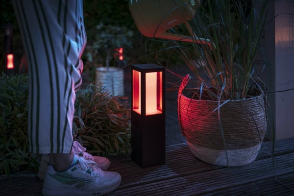 Philips Hue Impress Outdoor-smart bollardlampe, sort, lav, 40 cm, 1200 lm