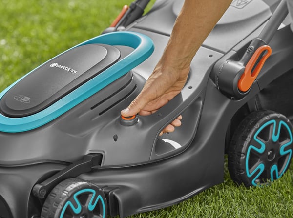 Gardena PowerMax 37/36V P4A Komplett Set gräsklippare