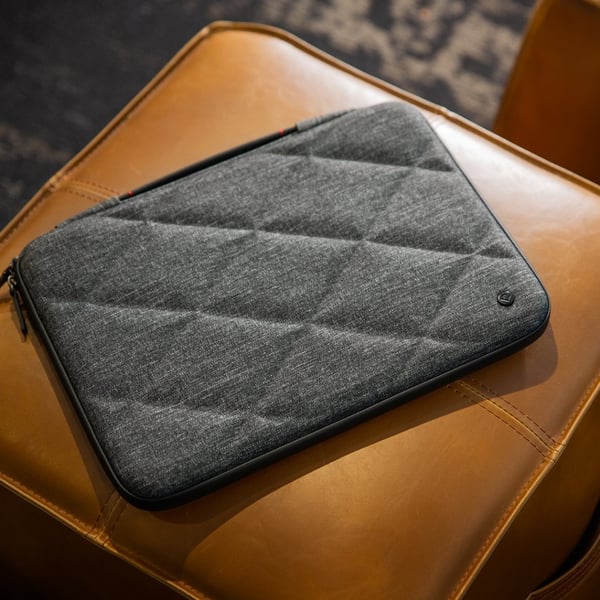 Twelve South SuitCase til MacBook Pro 16" (M1/M2) -beskyttelsestaske, grå