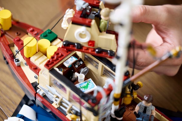 LEGO Ideas 21350 - Tappajahai