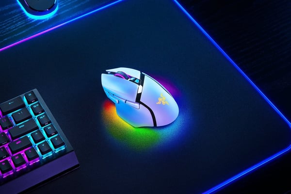 Razer Basilisk V3 Pro 35K trådløs spilmus, hvid