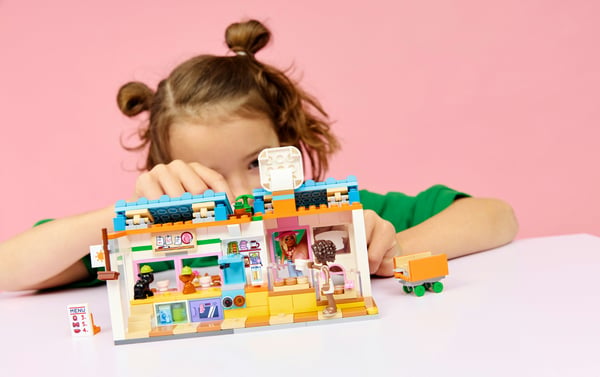 LEGO Friends 42677 Hundgodisbageriet