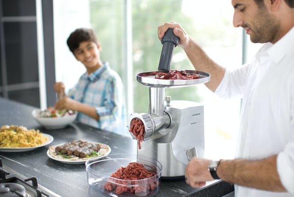 Kenwood MG700 köttkvarn