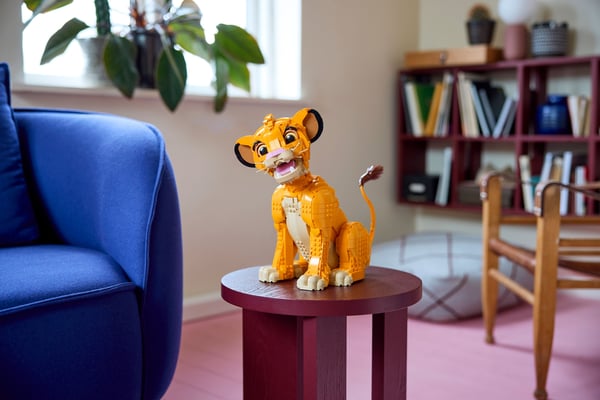LEGO Disney Unge lejonkungen Simba Byggset 43247