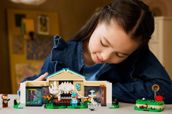 LEGO Animal Crossing 77056 - Blathers och museisamlingen