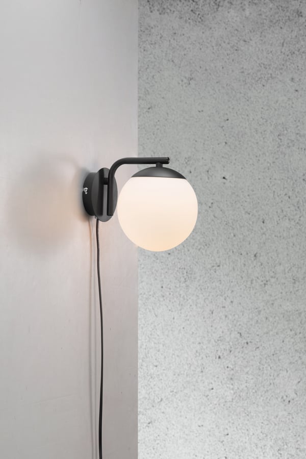 Nordlux Grant vägglampa, svart