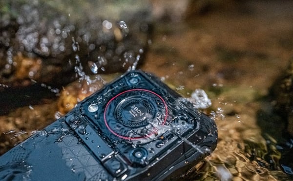 Oukitel WP33 Pro tålig smartphone
