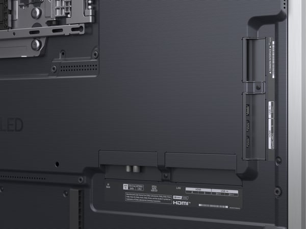 LG 55'' OLED evo G5 – 4K TV med väggfäste