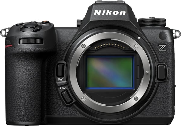 Nikon Z6 III systemkamera + 24-70 mm f4 objektiv