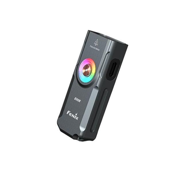 Fenix E06R ficklampa, 700 lm