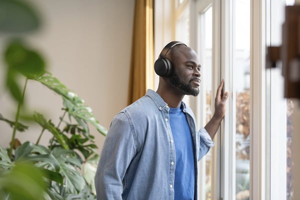 Philips TAH5209 Bluetooth-hovedtelefoner, sort