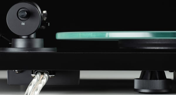 Pro-Ject T1 EVO skivspelare, mattvit