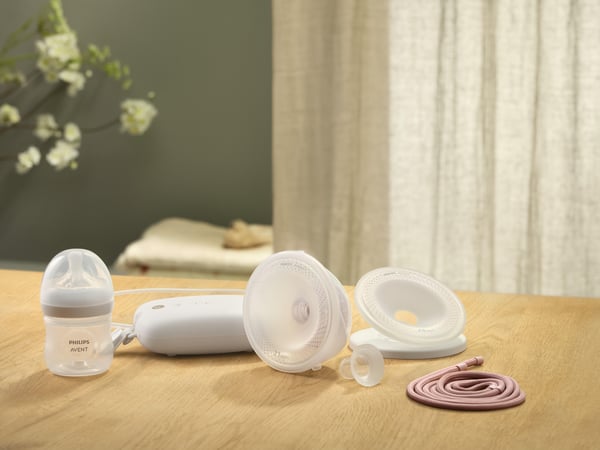 Philips Avent SCF543/11 Handsfree bröstpump med en insamlingskopp + nappflaska 125ml + 25 bröstmjölkspåsar