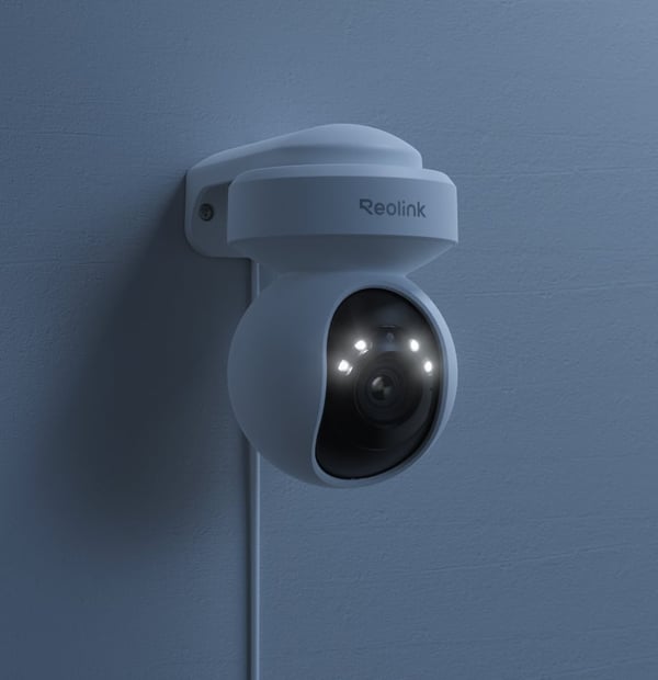 Reolink E1 Outdoor 5MP PTZ Auto Tracking AI WiFi övervakningskamera med LED-strålkastare