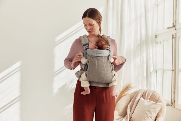 BabyBjörn Harmony 3D Mesh bärsele, Grå beige