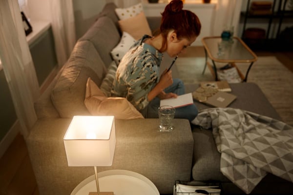 Philips Hue - LED-smartlampe, BT, White, E14, 470 lm, reklamelampe rund, 2 stk pakning