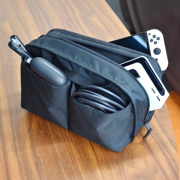 HORI Vändbar Resefodral, Switch