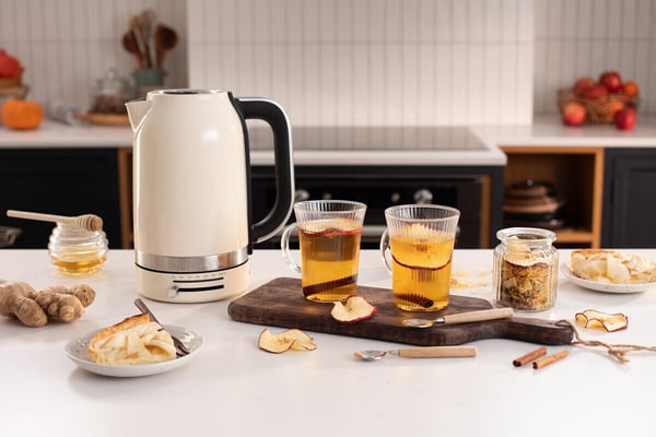 KitchenAid 5KEK1701EAC elkedel, creme